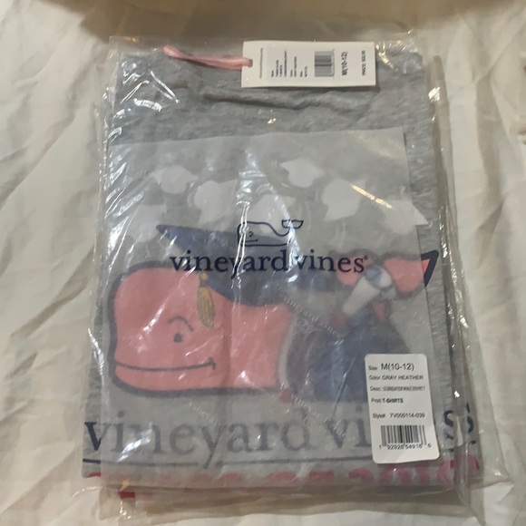 Vineyard Vines Other - Vineyard vine